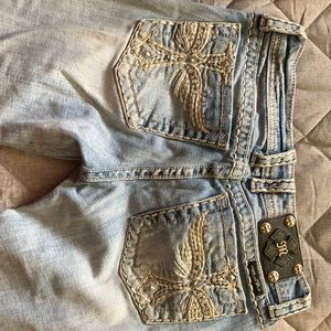 Miss Me Jean Capris Size 29 no issues no longer fit